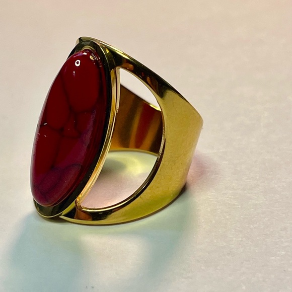 NWT Stainless Steel Gold enamel red Woman ring Size 8 - Picture 16 of 16